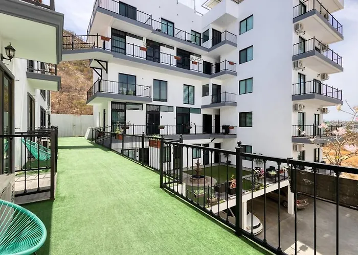 Dog-friendly With Ocean-view Rooftop Infinity Pool, Ac & Gym Сasa de vacaciones *